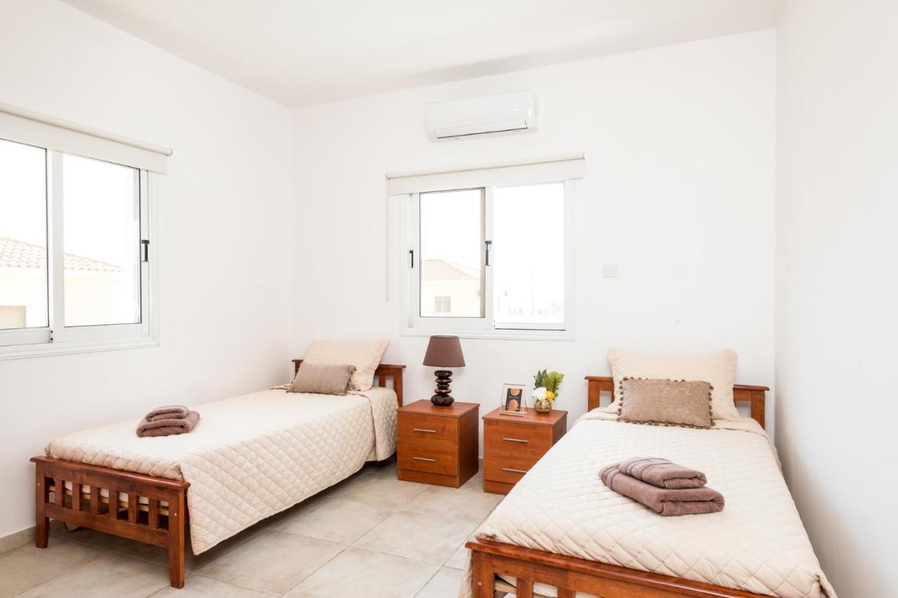 Voroklini Villa With Pool Larnaca Zewnętrze zdjęcie